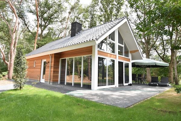Buitenkant - Vakantiehuis in Reutum met sauna in Reutum-Weerselo (5)