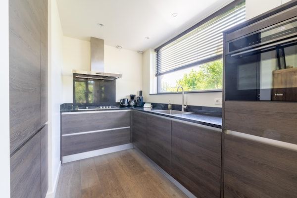 Keuken - Vakantiehuis Waterland voor zes personen in Egmond aan den Hoef (5)