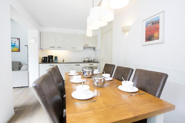 Keuken - Duinvilla in Kijkduin met Sauna in Den Haag (3)