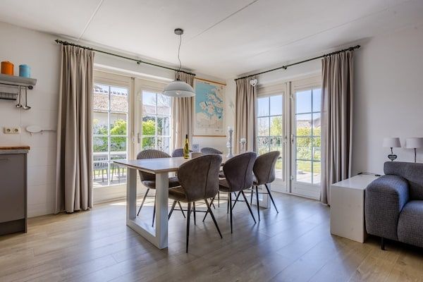 Eetkamer - Villa in Domburg bij Noordzeestrand in Domburg (3)