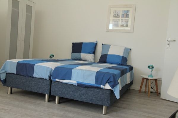 Slaapkamer - Appartement in Schoorl bij Duinen in Schoorl (1)