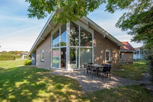 Buitenkant - Vakantiehuis bij Nederlandse kust in Domburg (1)