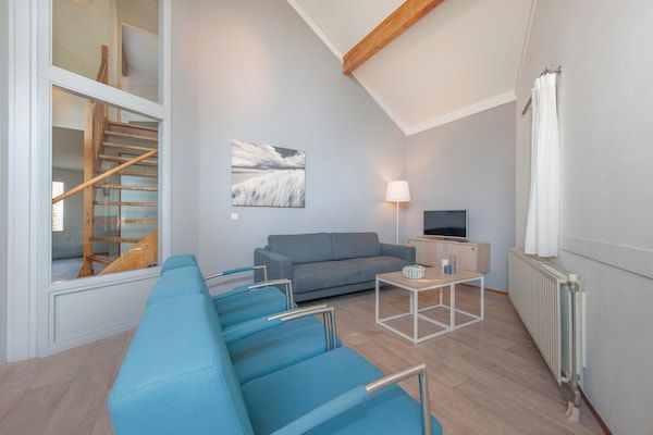 Woonkamer - Vakantiehuis bij Nederlandse kust in Domburg (2)