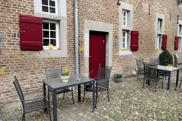 Terras - Appartement in Mesch nabij het stadscentrum in Mesch-Eijsden (5)