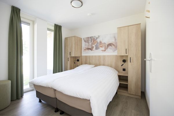 Slaapkamer - Rijtjeshuis in Nederland bij Veluwe in Voorthuizen (4)