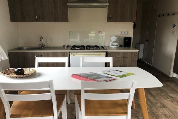 Keuken - Chalet bij Loonse en Drunense Duinen in Udenhout (3)