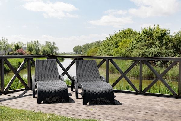 Terras - Stijlvolle bungalow vlakbij het strand in Breskens (5)