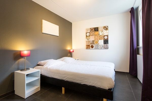 Slaapkamer - Luxe villa in Arcen met tuin en zonnestraler in Arcen (4)