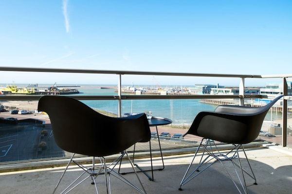Buitenkant - Appartement met zeezicht en balkon in Scheveningen (5)