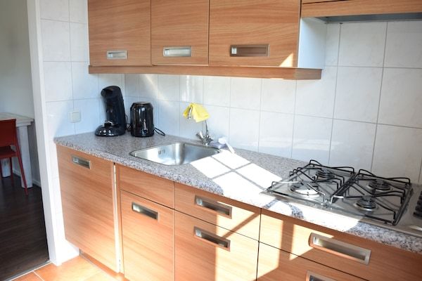 Keuken - Bungalow in Nederland met Tuinterras in Voorthuizen (3)