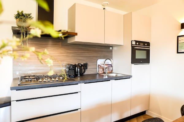 Keuken - Bungalow in Nederland met Groepsruimte in Voorthuizen (3)