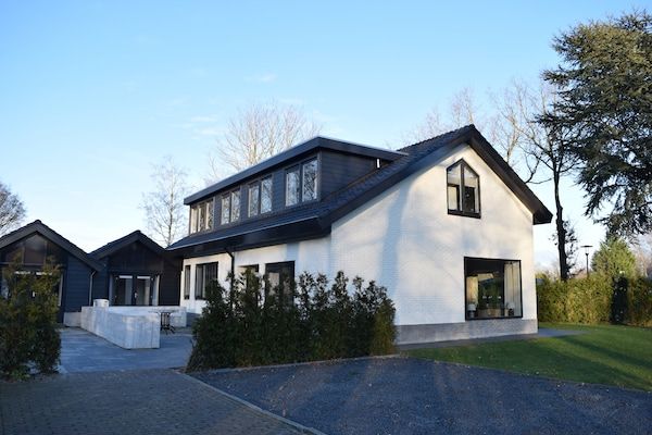 Buitenkant - Villa in Nederland met Privézwembad in Voorthuizen (1)