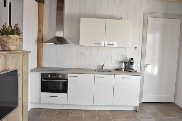 Keuken - Vakantiehuis bij Groote Keeten Strand in Callantsoog (2)