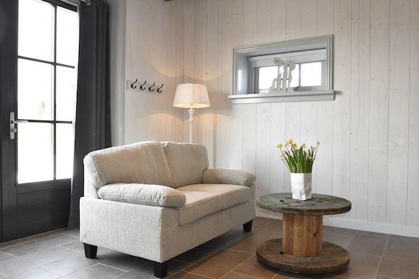 Woonkamer - Vakantiehuis bij Groote Keeten Strand in Callantsoog (1)