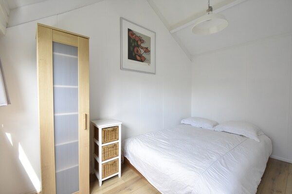 Slaapkamer - Vakantiehuis Warmenhuizen bij Duinen in Warmenhuizen (5)