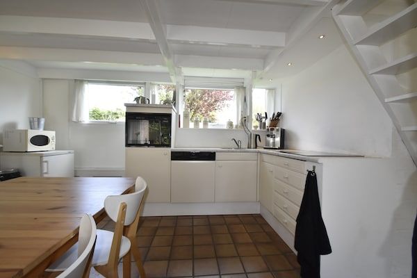 Keuken - Vakantiehuis Warmenhuizen bij Duinen in Warmenhuizen (4)