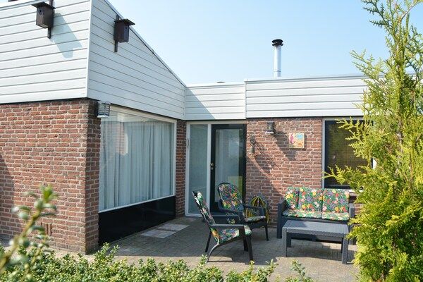 Buitenkant - Vakantiehuis bij Meer en Strand Noordwijk in Noordwijkerhout (5)