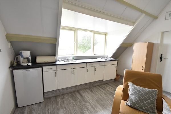 Keuken - Appartement in Hippolytushoef voor 2 gasten in Hippolytushoef (3)