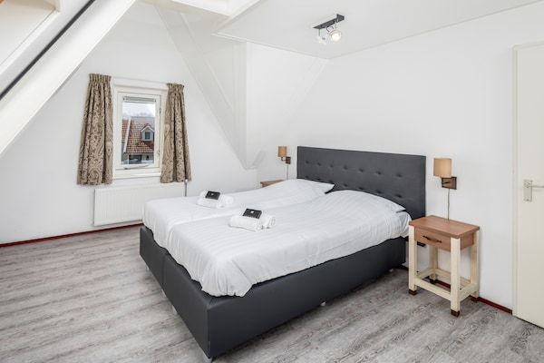 Slaapkamer - Gezinsvriendelijk toevluchtsoord in Bruinisse (4)