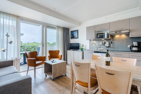 Eetkamer - Appartement op Texel bij De Koog Centrum in De Koog Texel (3)