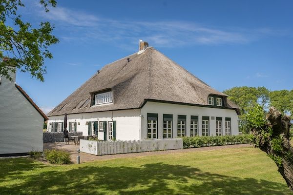 Buitenkant - Boerderijappartement Nabij De Slufter in De Cocksdorp Texel (1)