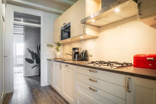 Keuken - Boerderijappartement Nabij De Slufter in De Cocksdorp Texel (4)