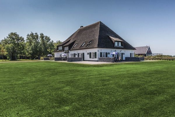 Tuin - Boerderij op Texel bij De Slufter in De Cocksdorp Texel (5)