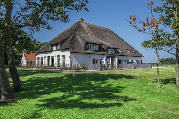 Tuin - Boerderij op Texel bij De Slufter in De Cocksdorp Texel (1)