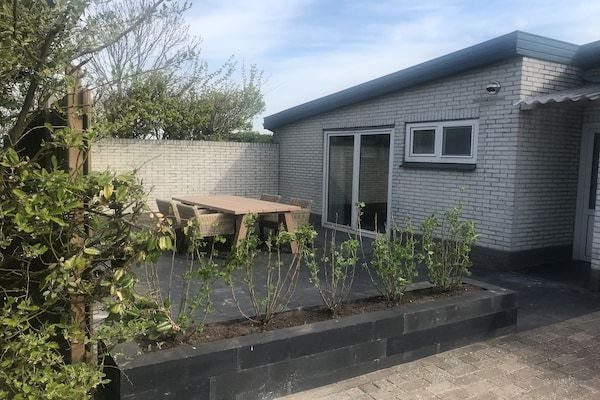 Buitenkant - Huisdiervriendelijke Texel-ontsnapping in De Cocksdorp Texel (1)