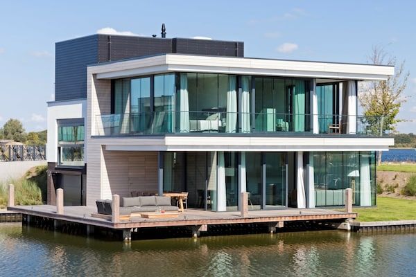 Buitenkant - Watervilla in Zeeland bij Veerse Meer in Arnemuiden (1)