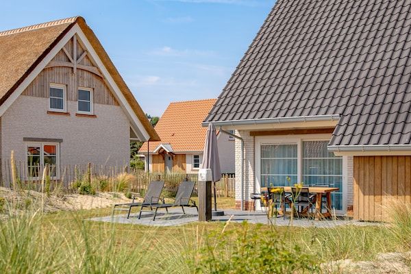 Park - Villa in Nieuwvliet bij Strandresort in Nieuwvliet-Bad (3)