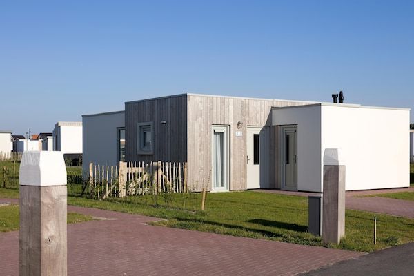 Buitenkant - Villa in Nieuwvliet bij Strandresort in Nieuwvliet-Bad (1)