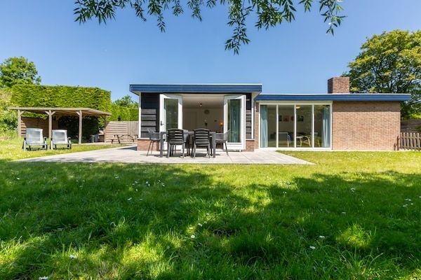 AreaSummer1KM - Vakantiehuis bij Veerse Meer Wolphaartsdijk in Wolphaartsdijk (1)