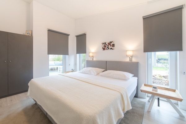 Slaapkamer - Zeeuwse Retraite met Terras in Wemeldinge (3)