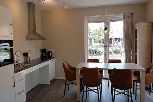 Keuken - Moderne villa met tuin in Almen (3)