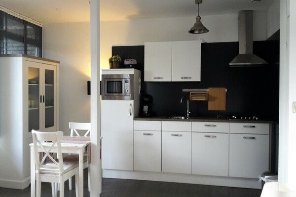 Keuken - Appartement in Noordwijk bij Noordzee in Noordwijk (3)