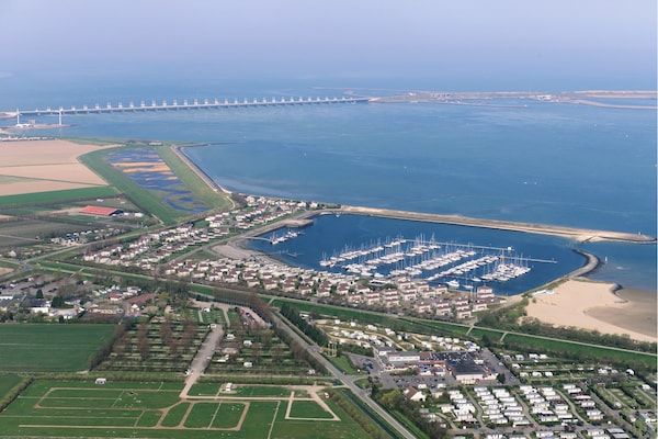 Buitenkant - Zeeland Escape met Tuin in Kamperland (4)