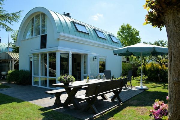 Buitenkant - Vakantiehuis in Noordwijk bij het Strand in Noordwijk (1)