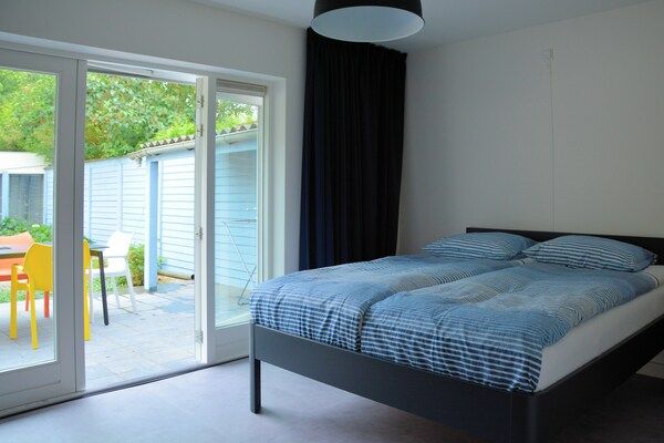 Slaapkamer - Charmante tuinretraite in Noordwijkerhout (2)