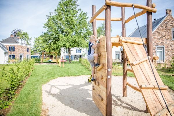 Tuin - Villa in Maastricht voor gezinnen in Maastricht (4)