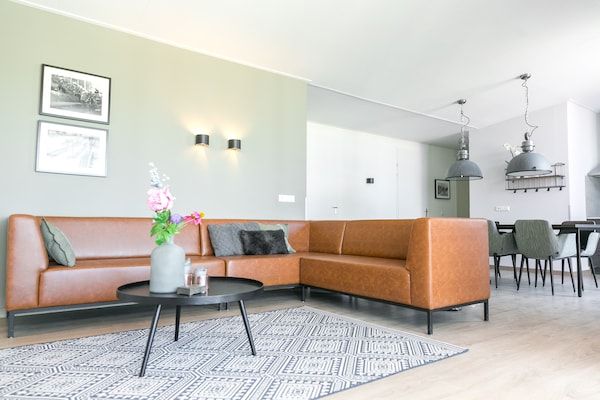 Woonkamer - Bungalow in Nederland met Toegankelijk Ontwerp in 's-Gravenzande (2)