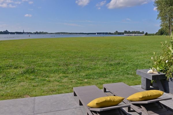 Terras - Uitje aan het water in Kamperland in Kamperland (5)
