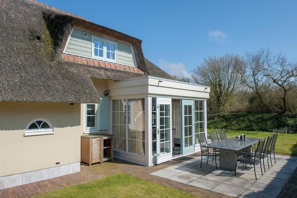 Buitenkant - Villa in Domburg bij Noordzeestrand in Domburg (1)
