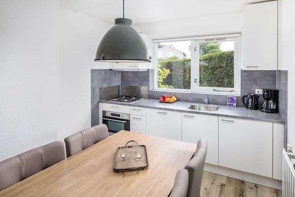 Keuken - Modern huis aan het strand in Breskens (2)