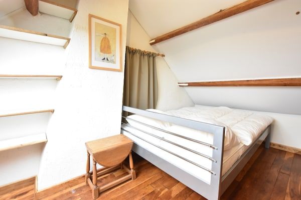 Slaapkamer - Vakantiehuis Nieuwvliet-Bad bij Strand in Nieuwvliet (4)