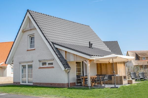 Buitenkant - Villa in Nieuwvliet-Bad bij het Strand in Nieuwvliet-Bad (1)