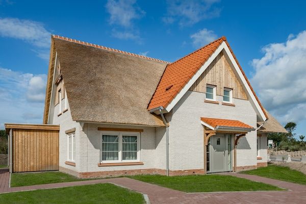 Buitenkant - Villa in Nieuwvliet-Bad bij het Strand in Nieuwvliet-Bad (1)