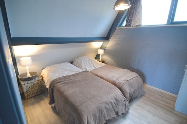 Slaapkamer - Vakantiehuis in Stramproy bij Bos in Stramproy (2)