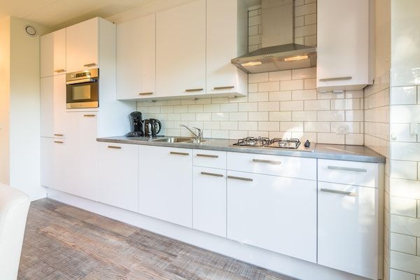 Keuken - Vakantiehuis op Texel met ruime tuin in De Koog (4)