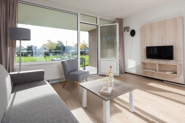 Woonkamer - Appartement in Aquadelta voor gezinnen in Bruinisse (3)
